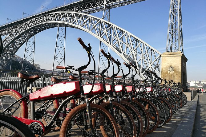 meilleures activités evjf porto - visite guidée en vélo à porto