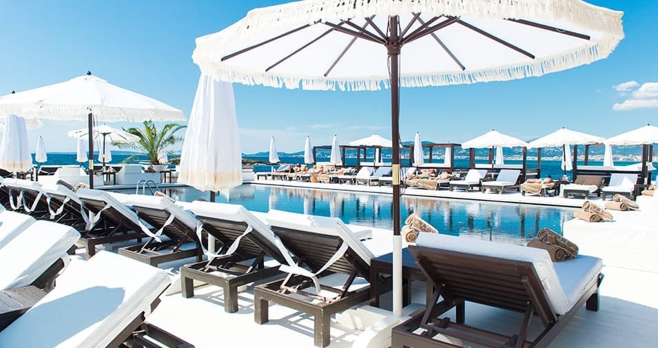 meilleur club PLAGE discotheque palma de majorque pour un evjf entre copines